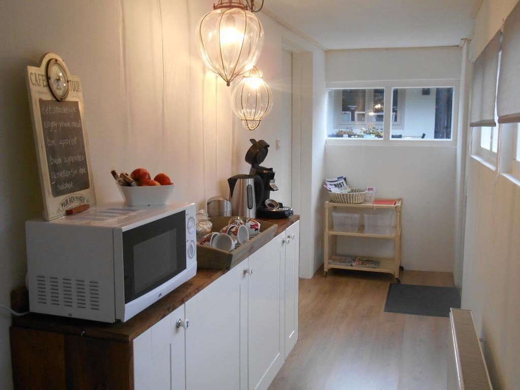 Anneke's Bed en Botterhammeke Appartement Woensdrecht Buitenkant foto